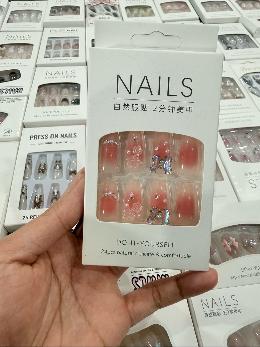 Do-It-Yourself Press-On Nail Set — Pink Ombre with Embellishments